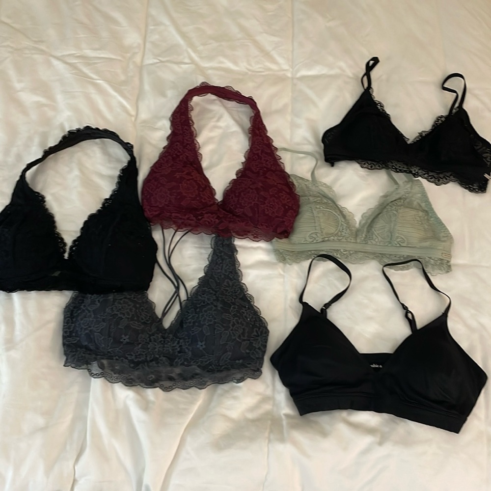 Bundle Of Bralettes From Hollister Or Abercrombie… - image 1